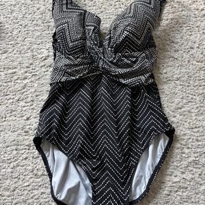 Miraclesuit Black & White Chevron Twist-Front One-Piece Swimwear